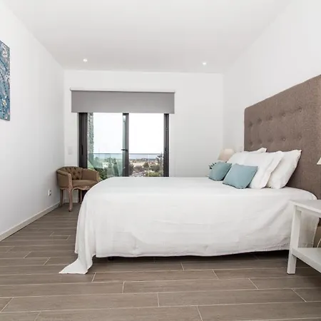Villa Salut By Stay-Ici, Algarve Holiday Rental * 알부페이라