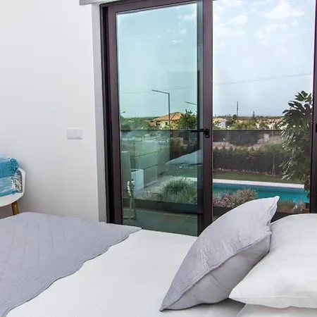 Villa Salut By Stay-Ici, Algarve Holiday Rental