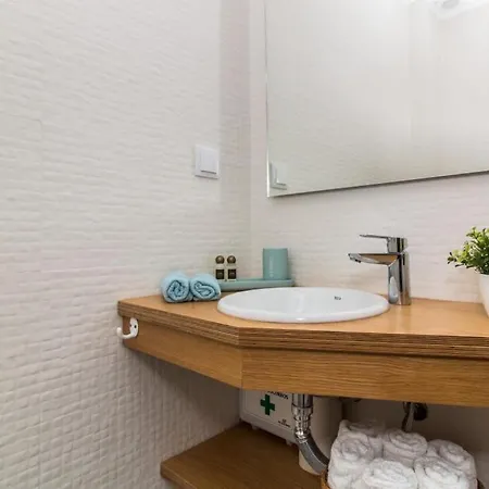 Villa Salut - Sea View&Pool&Garden&Wi-Fi&BBQ&Beach * Albufeira