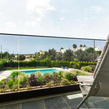 Villa Salut By Stay-Ici, Algarve Holiday Rental * البوفيرا